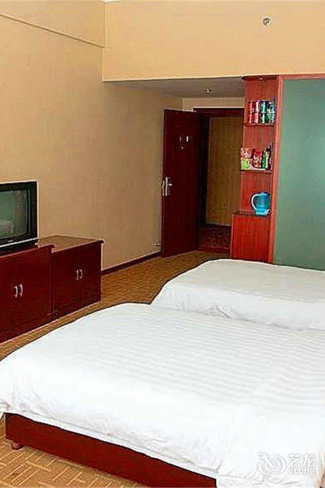 Triumph Power Hotel Shiyan (Hubei) Exterior foto
